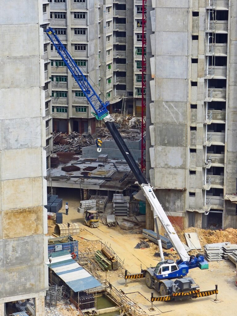 construction, crane, building construction, architecture, building, heavy equipment, metal, building site, construction site, housing, singapore, men at work, under construction, lifting, gray work, gray construction